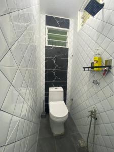 Ein Badezimmer in der Unterkunft Homestay Rumoh Mok