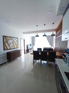 A television and/or entertainment centre at Smart Conzept 2bdr