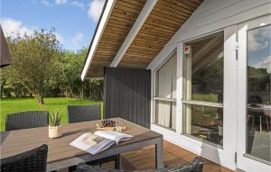 Zahrada ubytování Holiday Home Blomstervangen Oksbøl