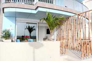 Balkón alebo terasa v ubytovaní Durmiendo sobre el mar, Vivienda La Baja Grande