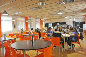 Restaurace v ubytování Residencia Universitaria Resa Sant Jordi