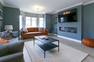 Χώρος καθιστικού στο Troon No 1 Apartments
