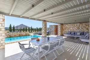 Bazén v ubytování IL SOGNO VILLAS Paros nebo v jeho okolí