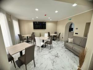 TV a/nebo společenská místnost v ubytování Pasitea B&B