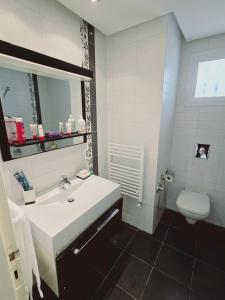 Bagno di Karray Home Appartement Salon 2 RDC avec Jardin