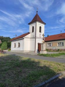 Budova, v ktorej sa apartmán nachádza