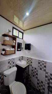 Gallery image of Casita Rivera Río Celeste in Bijagua