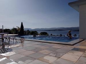 Ảnh trong thư viện ảnh của Mirante Mar de Minas - Casa para Temporada Lago de Furnas pertinho dos Canyons ở São José da Barra