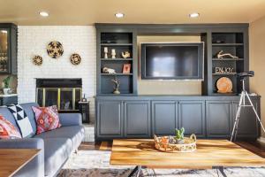 Χώρος καθιστικού στο Sunset House Joshua Tree Infinity Pool Spa Views Hiking Trail