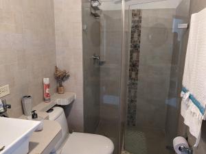 Ένα μπάνιο στο Casa Trespalacios +24 φωτογραφίες