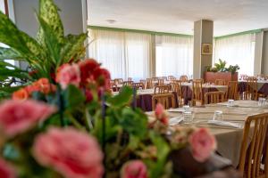 Restaurace v ubytování Nuovo hotel ANTHISA