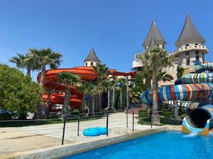 a water park at the disneyland resort at studio, sunny fort, sunny beach in Sunny Beach