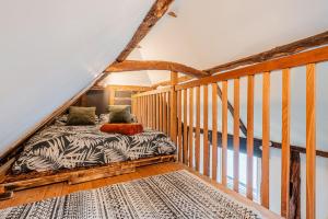 Billede fra billedgalleriet på Cozy Cottage with hot tub! i Cadnam