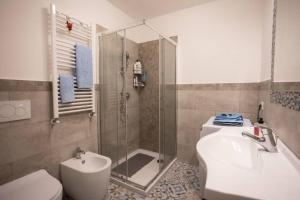 Koupelna v ubytování Casa di Simone + 15 fotografií