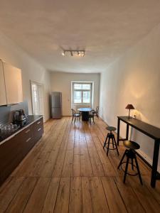 Kuchyň nebo kuchyňský kout v ubytování Graz 1464, Old City Center Apartments