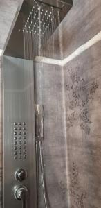 Koupelna v ubytování Mysig 1a med Minispa, 20 min från Kinnekulle + 37 fotografií