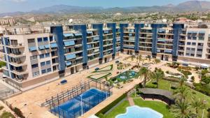 Hồ bơi trong/gần Blaumar Atico