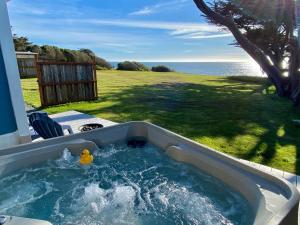 a jacuzziificialificialificialificialificialificialificialificialificialificialificial at The Sunset in Ophir