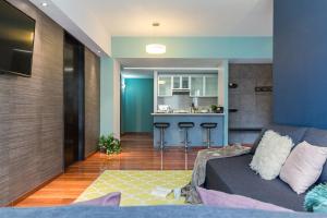 Kuchyň nebo kuchyňský kout v ubytování Centro históric 2-BR, apartamento totalmente equipado y moderno + 15 fotografií