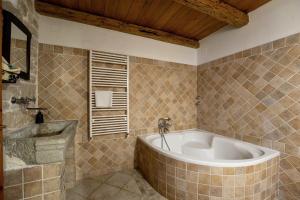 Kúpeľňa v ubytovaní Villa Salambati 9 in Salambati (Haus für 8-9 Personen)