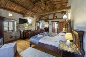 Posteľ alebo postele v izbe v ubytovaní Villa Salambati 9 in Salambati (Haus für 8-9 Personen) + 37 fotografií