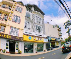 Khu vực xung quanh gần khách sạn