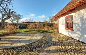 Zahrada ubytování Gorgeous Home In Sankt Ibb With Wifi