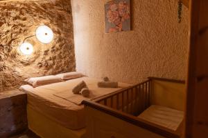 Postel nebo postele na pokoji v ubytování Vasiliki Cozy & Modern House Githio view