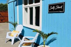 Fotografie z fotogalerie ubytování T Two Salty Shack - right across from the beach! v destinaci Papamoa