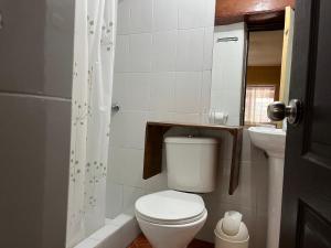 Vannituba majutusasutuses Hostal Piedrita de Rio +16 fotot