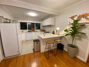 Kuchyň nebo kuchyňský kout v ubytování CBD Budget room