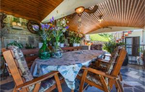 Φωτογραφία από το άλμπουμ του 2 Bedroom Amazing Apartment In Secovlje σε Secovlje