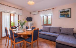 Posedenie v ubytovaní Holiday Home Orihi I
