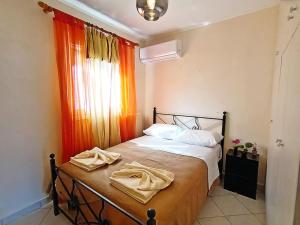 Gallery image of Cozy house for 5 persons at Artemida in Artemida