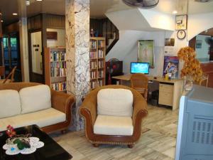 TV a/nebo společenská místnost v ubytování A&B Hotel