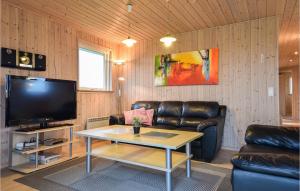 TV a/nebo společenská místnost v ubytování Holiday Home Bjergehusvej