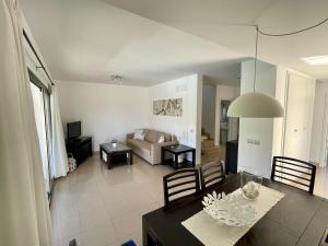 Χώρος καθιστικού στο Villa Menorcahome 14