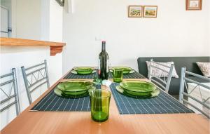 Fotografie z fotogalerie ubytování Nice Apartment In Los Arenales Del Sol v destinaci Arenales del Sol