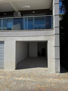 Φωτογραφία από το άλμπουμ του Tophill Altezza Premium - best view and pool στην Μπούντβα