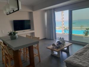 Fotografie z fotogalerie ubytování Paralia Luxury Suites v destinaci Agios Stefanos