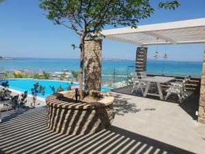 Fotografie z fotogalerie ubytování Paralia Luxury Suites v destinaci Agios Stefanos