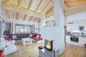 Köök või kööginurk majutusasutuses Grünerstein Chalet Jungbrunnen