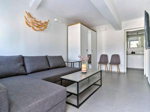 Χώρος καθιστικού στο Thyme House +1 φωτογραφίες