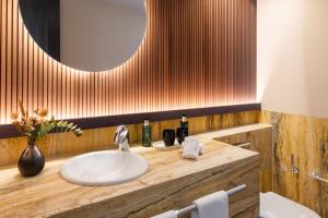 Фотография из галереи Hotel Meliá Bilbao в городе Бильбао