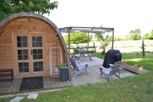 Fotografie z fotogalerie ubytování Domaine de Cozance chambres d'hôtes et gîte - piscine mini-ferme v destinaci Anjou