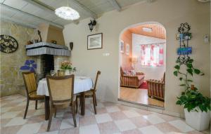 Fotografie z fotogalerie ubytování Holiday Home Melnica Iii v destinaci Barban