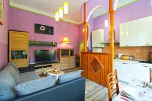 Кухня або міні-кухня у Apartment Diego 2160