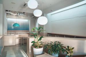 SEKAI HOTEL Takaoka的一间浴室