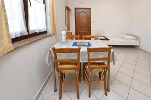 Ein Sitzbereich in der Unterkunft Apartments Dulabic