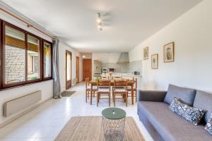 Afbeelding uit fotogalerij van Le Cabanon de Ninou in Cabrières-dʼAvignon